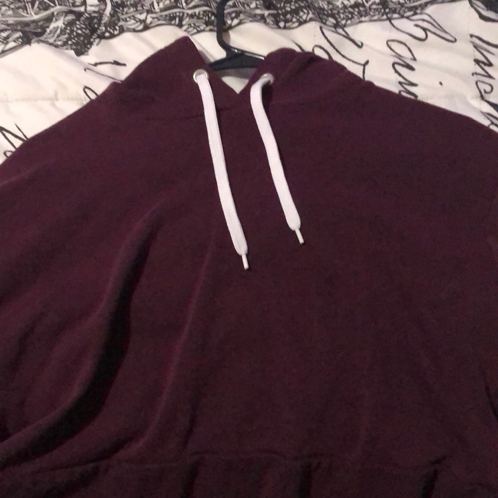 Maroon crop top long sleeve